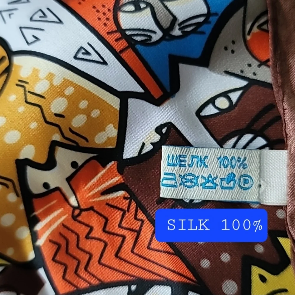 New 😼😼 Silk Cat Print Scarf, 36"x36" - Picture 5 of 6